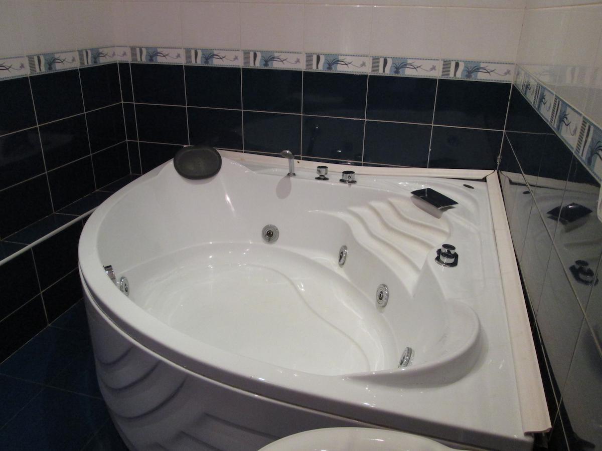 Pekin Hotel Temirtau Habitación foto